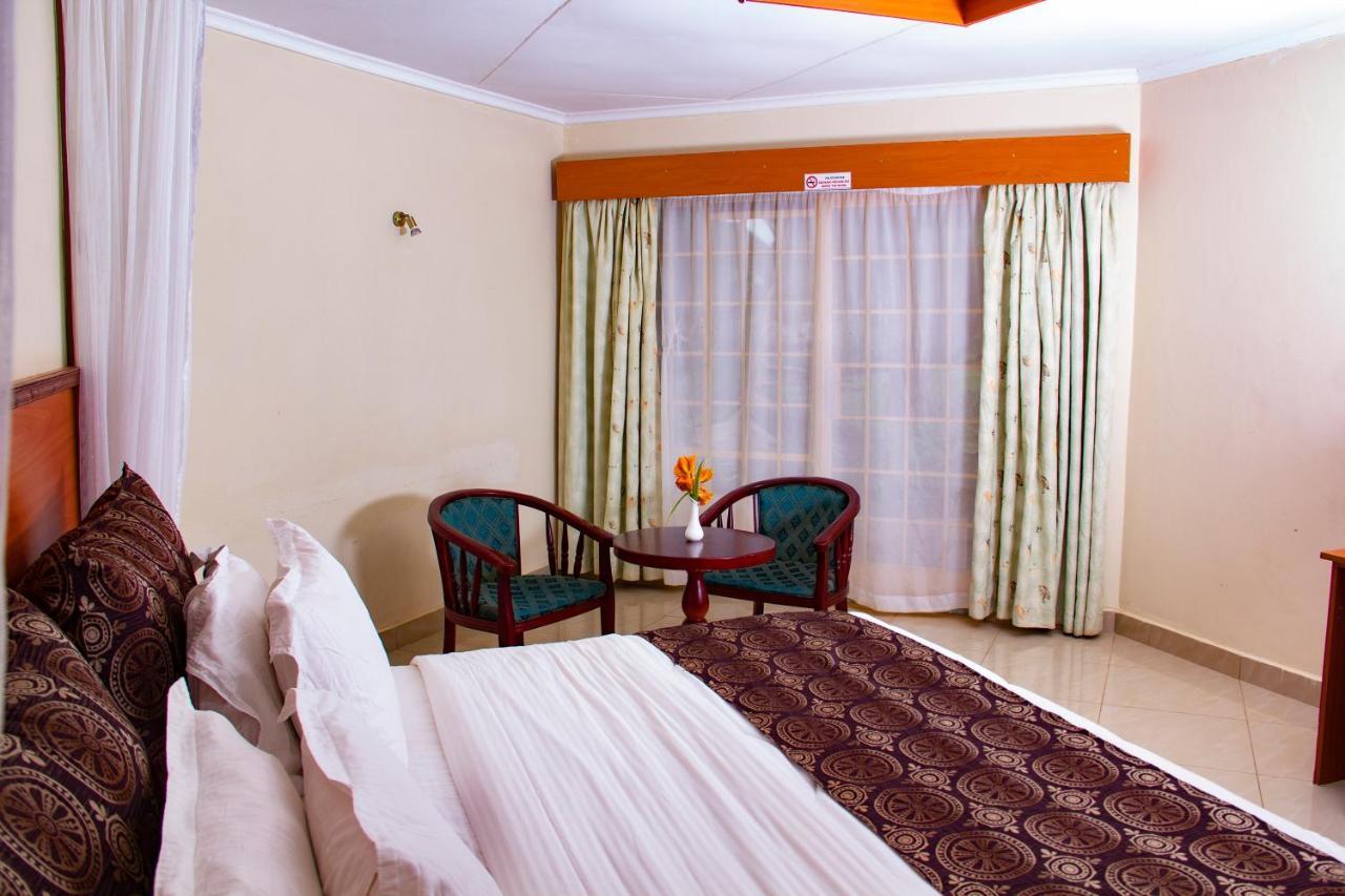 Izaak Walton Inn Embu Exterior foto
